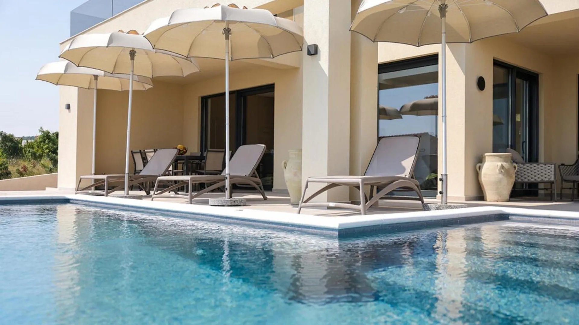 Villa Novue With Pool Maslenica