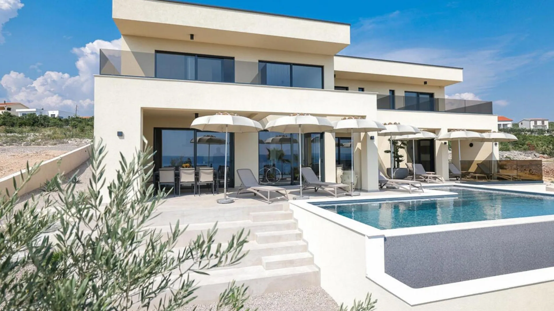 Villa Novue With Pool Maslenica