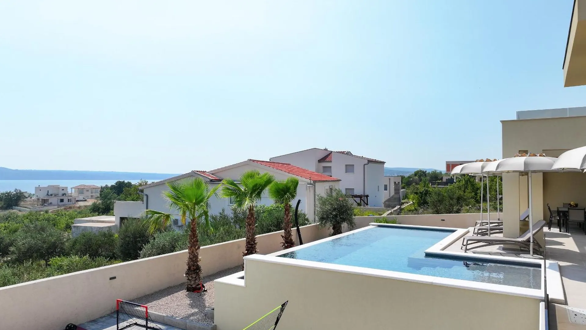 Villa Novue With Pool Maslenica