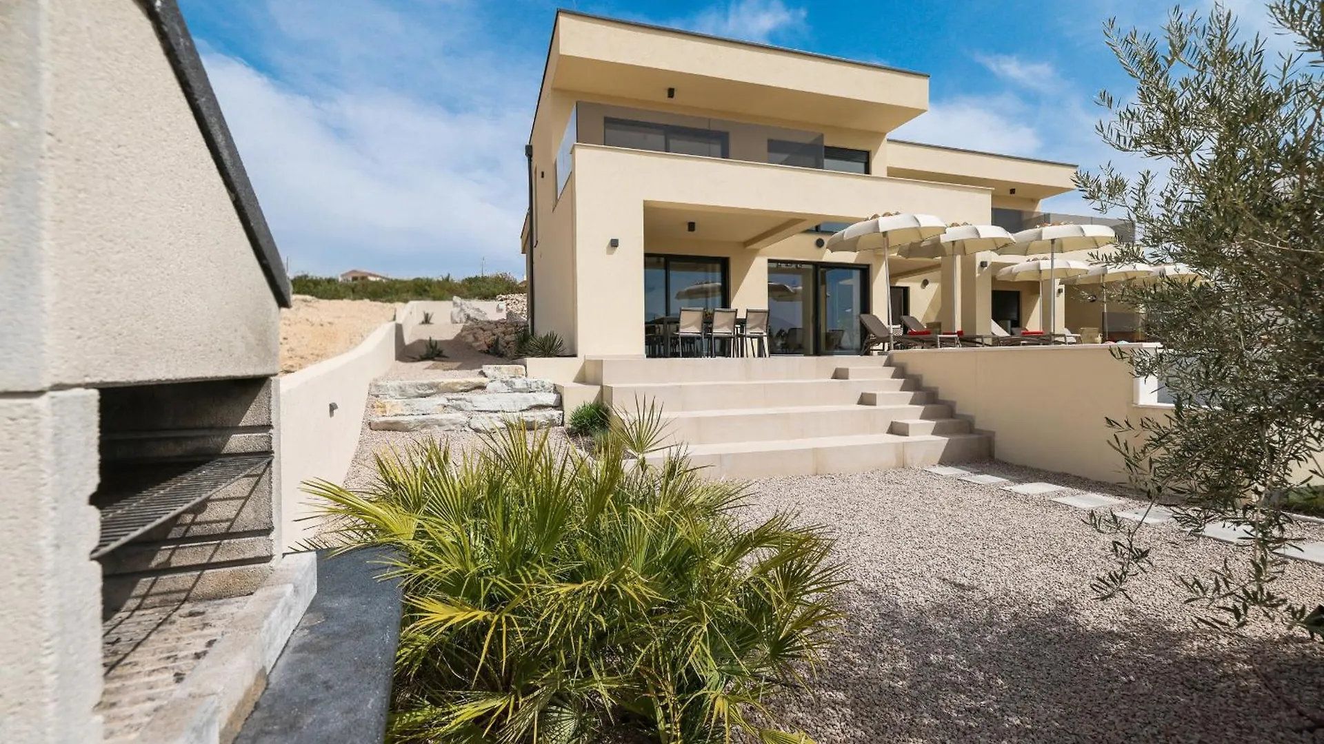 Villa Novue With Pool Maslenica Croatia